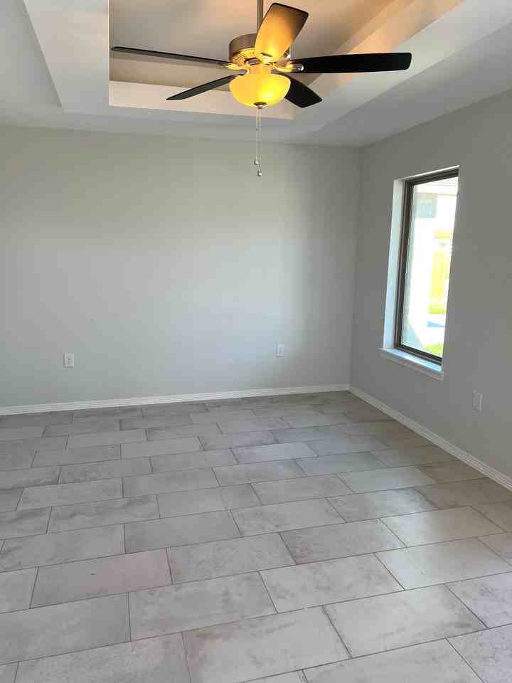 308 Uva Ln - Photo 2 of 20