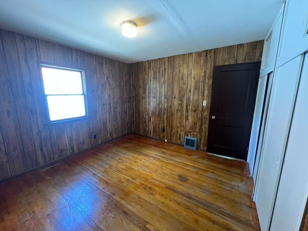 5262 N 50th St - Photo 7 of 7