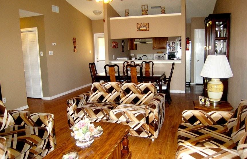 2406 High Hollow Dr - Photo 3 of 20