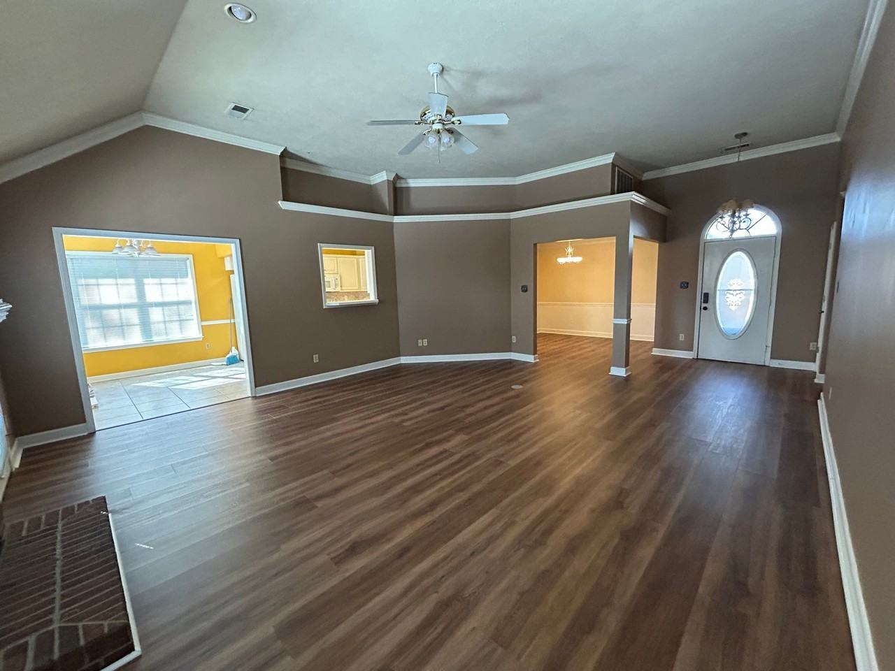 182 Bent Creek Ln - Photo 2 of 18