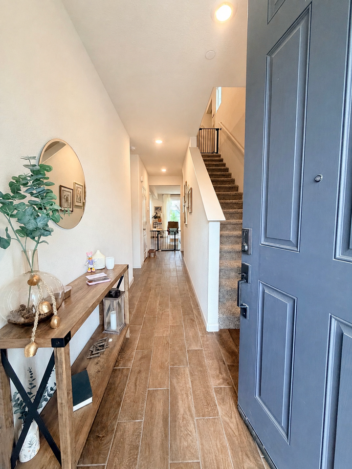 3018 Kenwood Circle - Photo 2 of 18