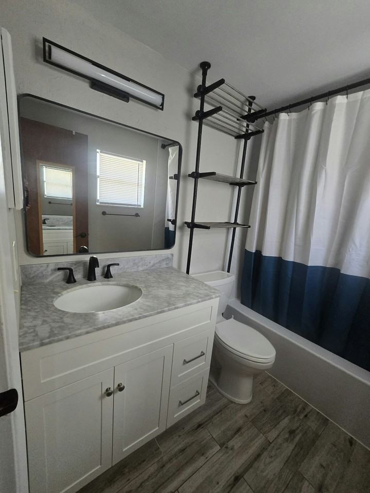 4901 Dewey Rose Court - Photo 3 of 11