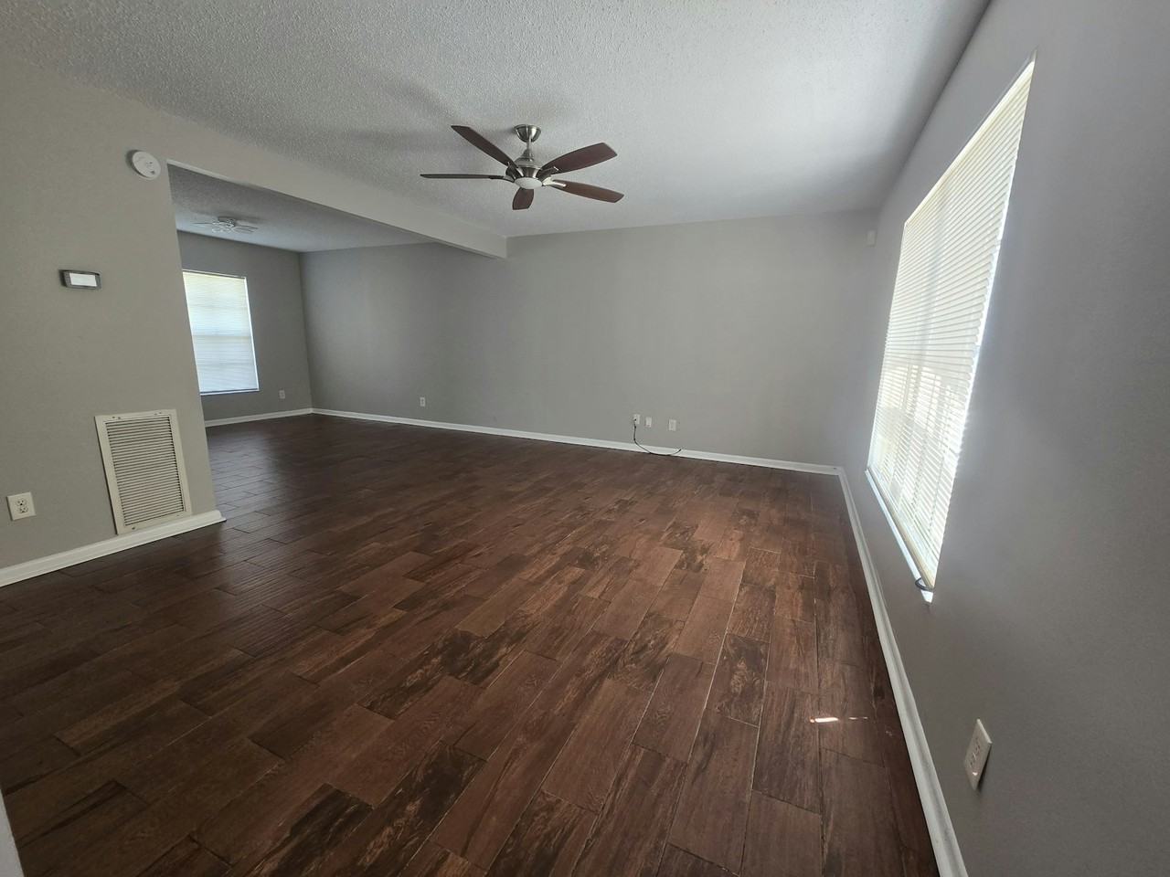 4901 Dewey Rose Court - Photo 6 of 11