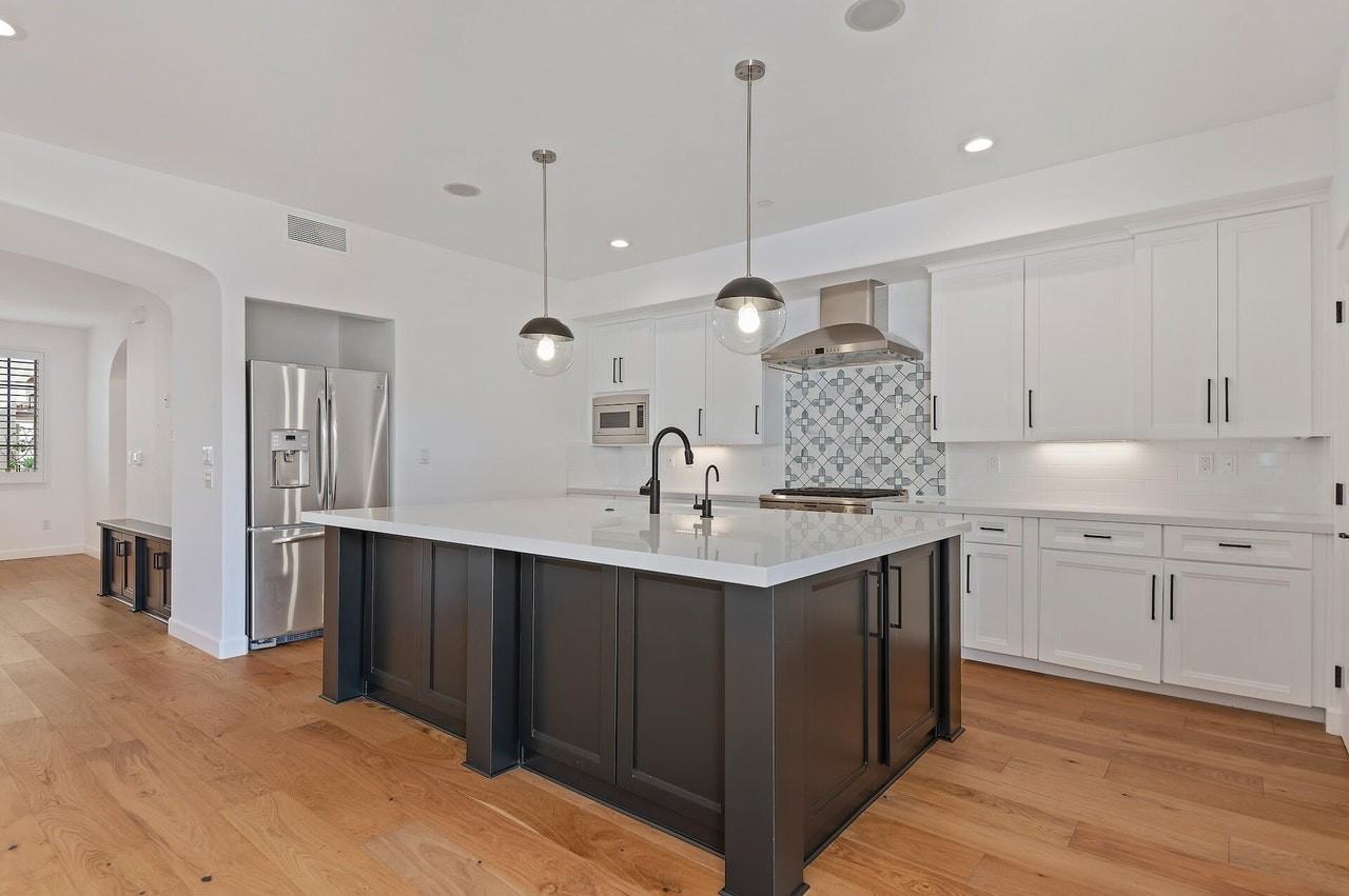105 West De La Guerra Street, Unit Y - Photo 3 of 25