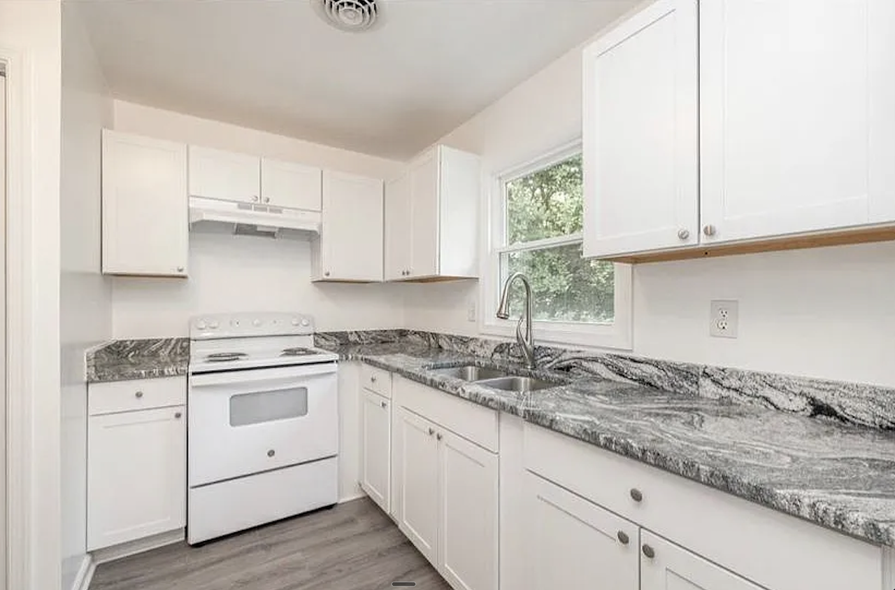 1803 Freeman St #1 - Photo 3 of 10