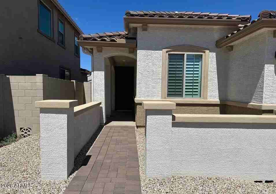 9016 W San Juan Ave - Photo 2 of 34