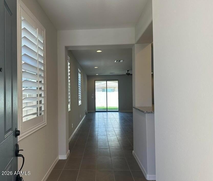 9016 W San Juan Ave - Photo 3 of 34