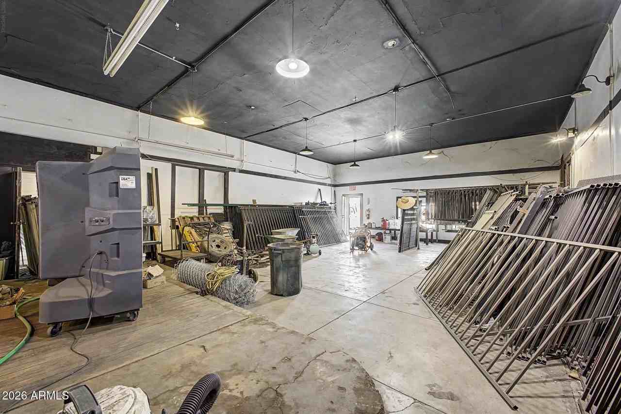 6819 N 55th Dr - Photo 6 of 43