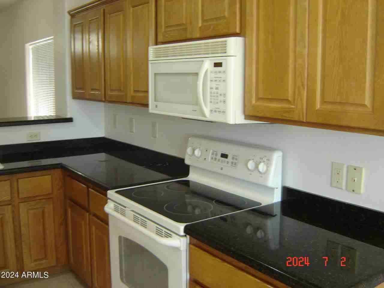 27180 S Bennett Way - Photo 7 of 29