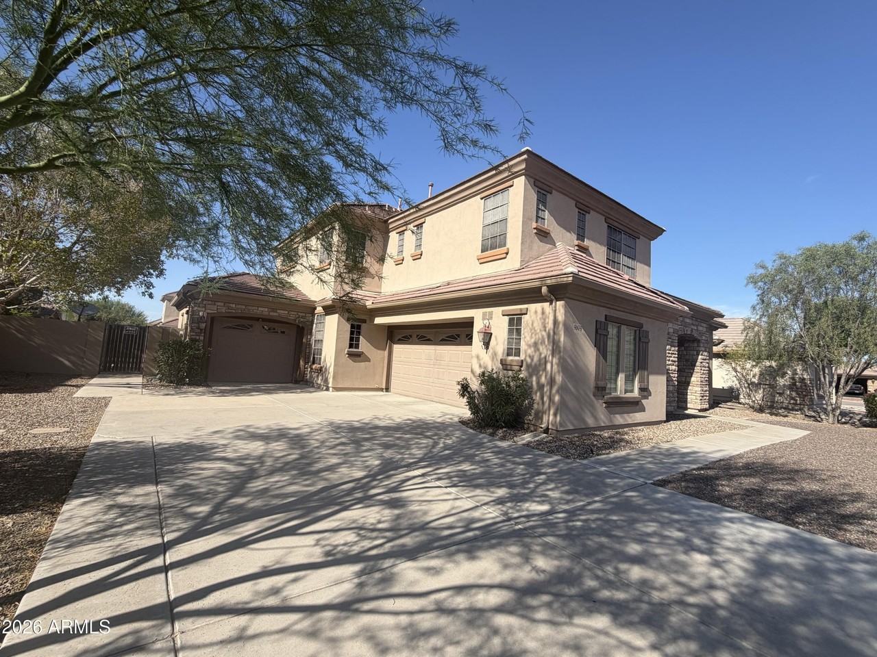 4604 W Olney Ave - Photo 4 of 50