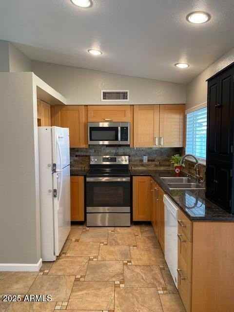 9342 W Mission Ln - Photo 3 of 12