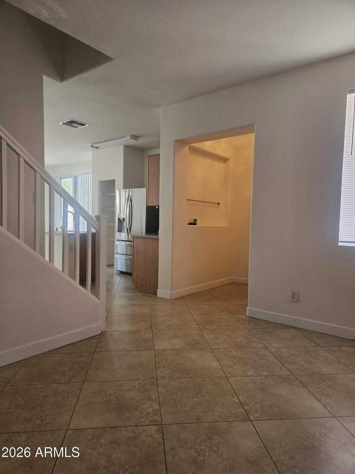 1442 E Mobile Ln - Photo 2 of 15