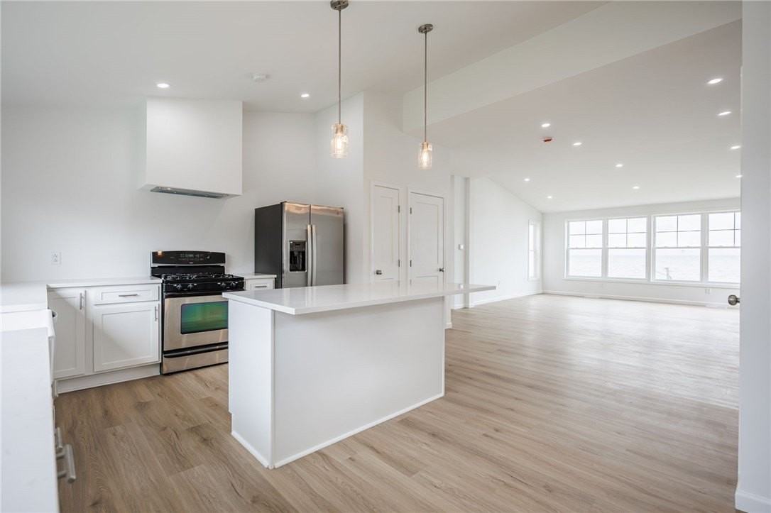 200 Lake Shore Dr - Photo 5 of 44