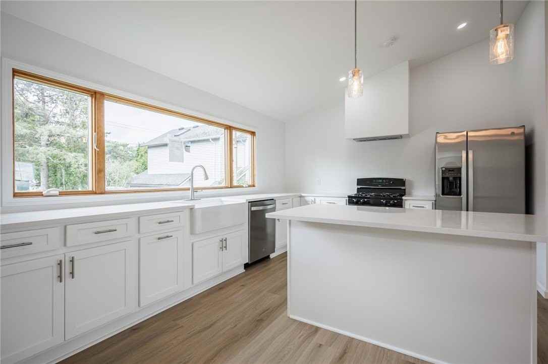 200 Lake Shore Dr - Photo 6 of 44