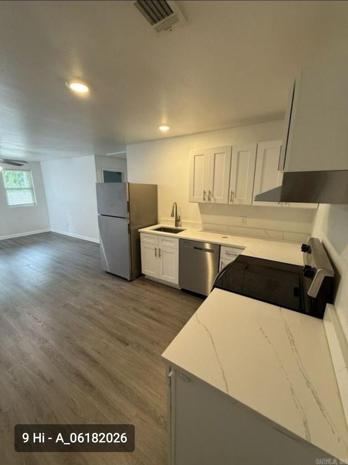 9 Hiland Pl - Photo 4 of 7