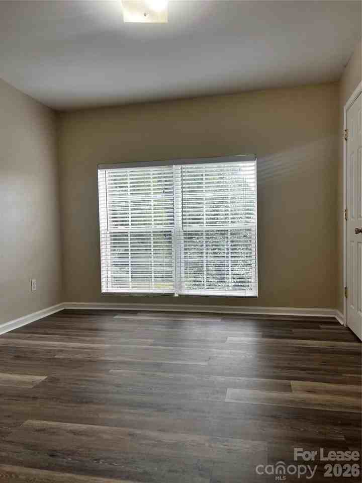 11850 Ansted Way Ct - Photo 7 of 13