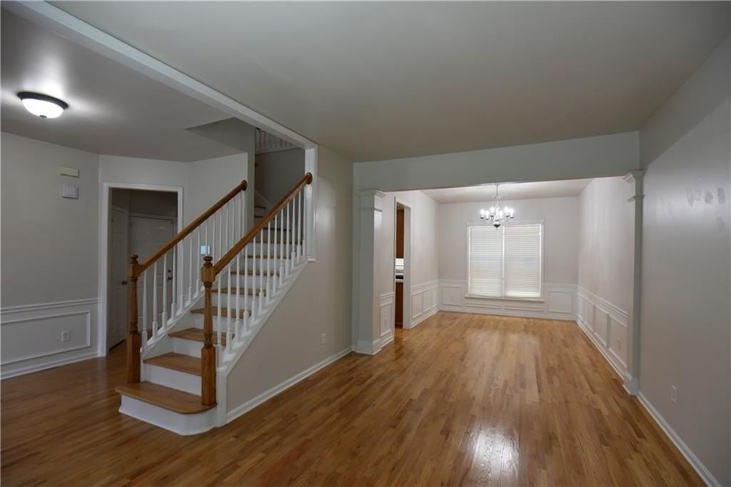 2115 Vistoria Dr - Photo 2 of 30