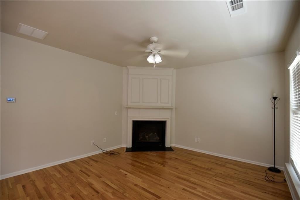 2115 Vistoria Dr - Photo 6 of 30