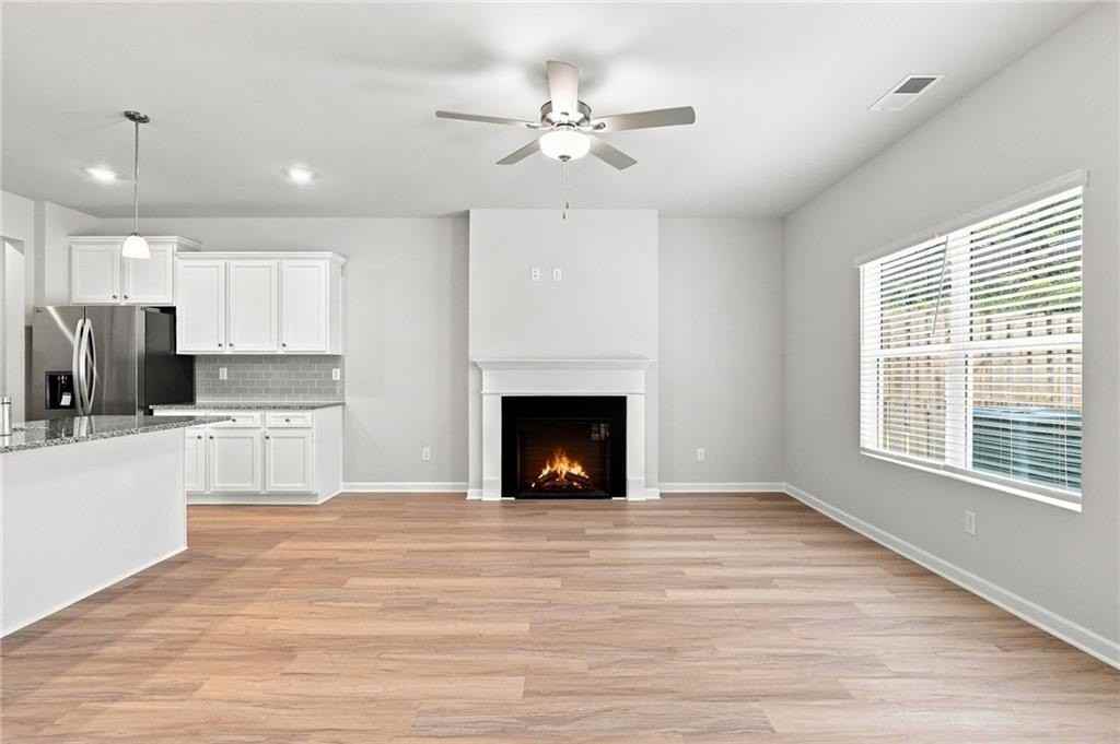 387 Lanier Cir - Photo 6 of 29