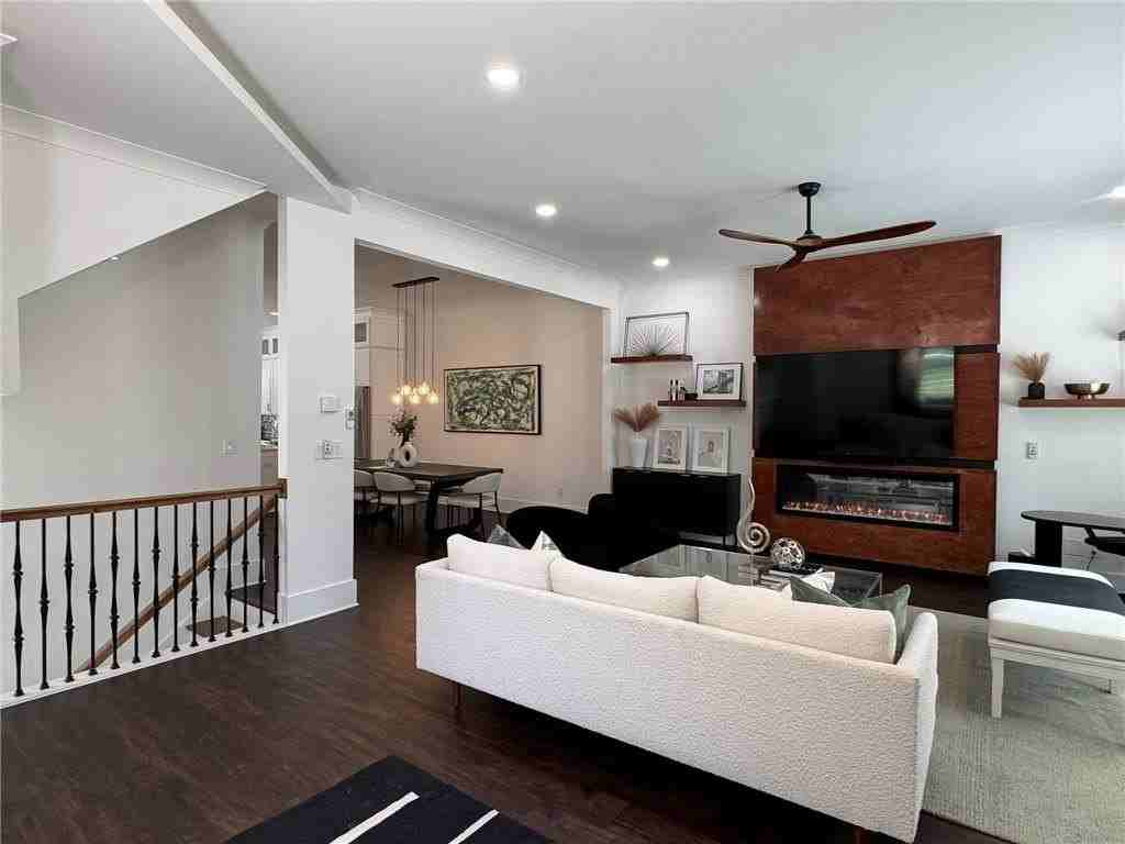 157 Brush Creek Ct - Photo 6 of 50