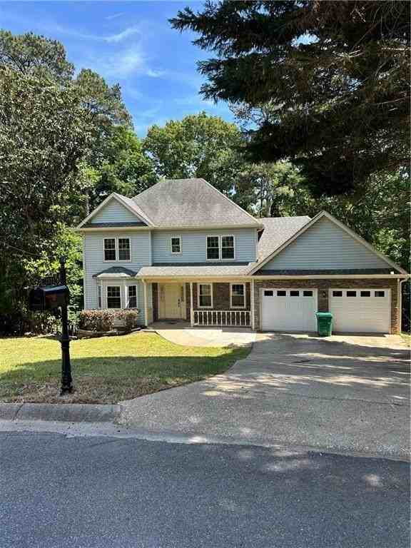 3305 Maple Ridge Ct - Photo 2 of 33