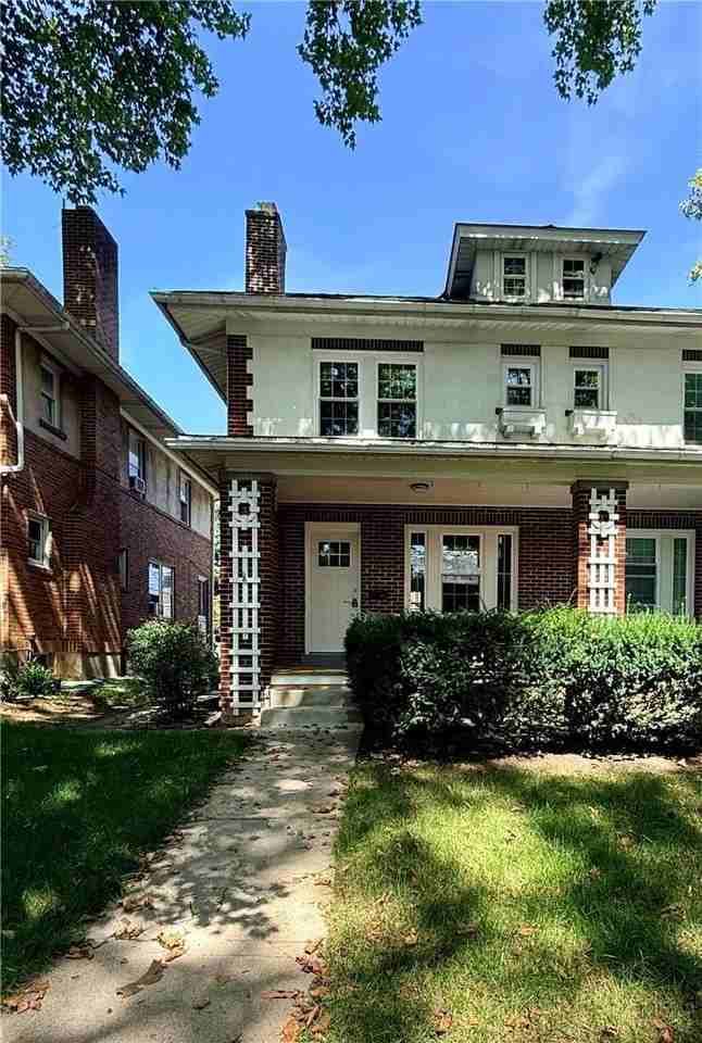 2305 W Allen St - Photo 3 of 44