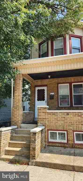 856 Quinton Ave - Photo 2 of 15