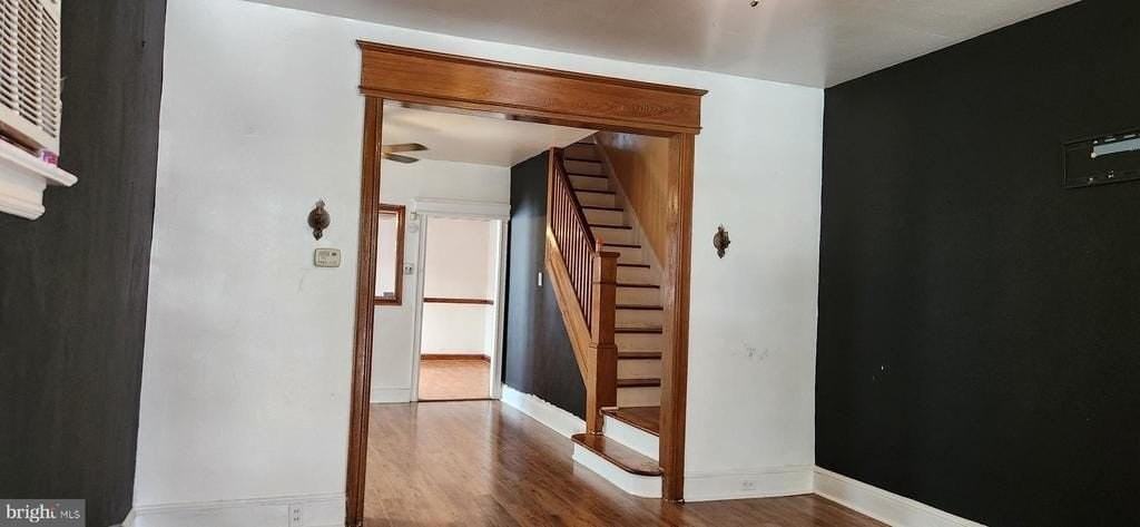 856 Quinton Ave - Photo 4 of 15