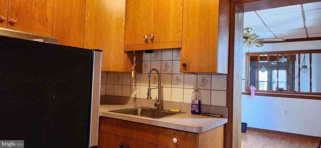 856 Quinton Ave - Photo 6 of 15