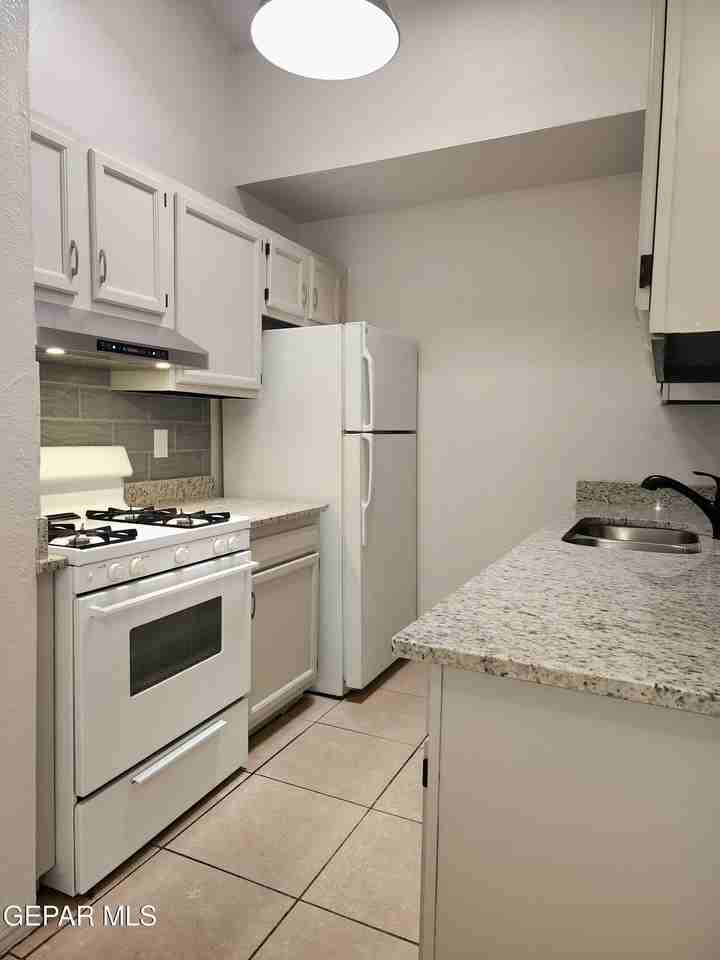 1506 Greg Powers Dr #A - Photo 6 of 27