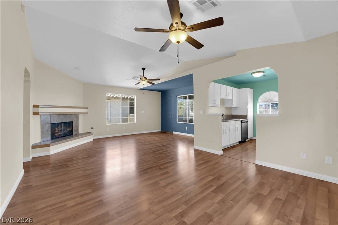 6836 Elm Creek Dr #201 - Photo 3 of 26