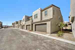 featured image of 1509 Melodic Lark Dr