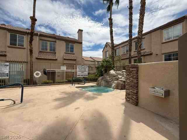 1513 Couples St - Photo 4 of 22