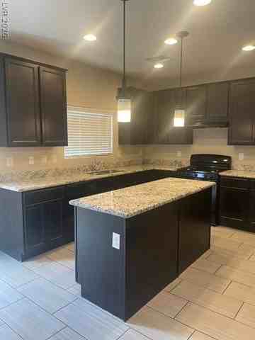 8031 Passion Ct - Photo 4 of 27