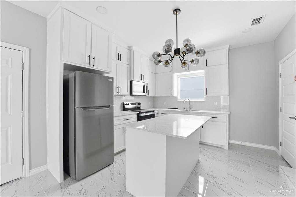 2408 E San Andrea St #2 - Photo 3 of 9