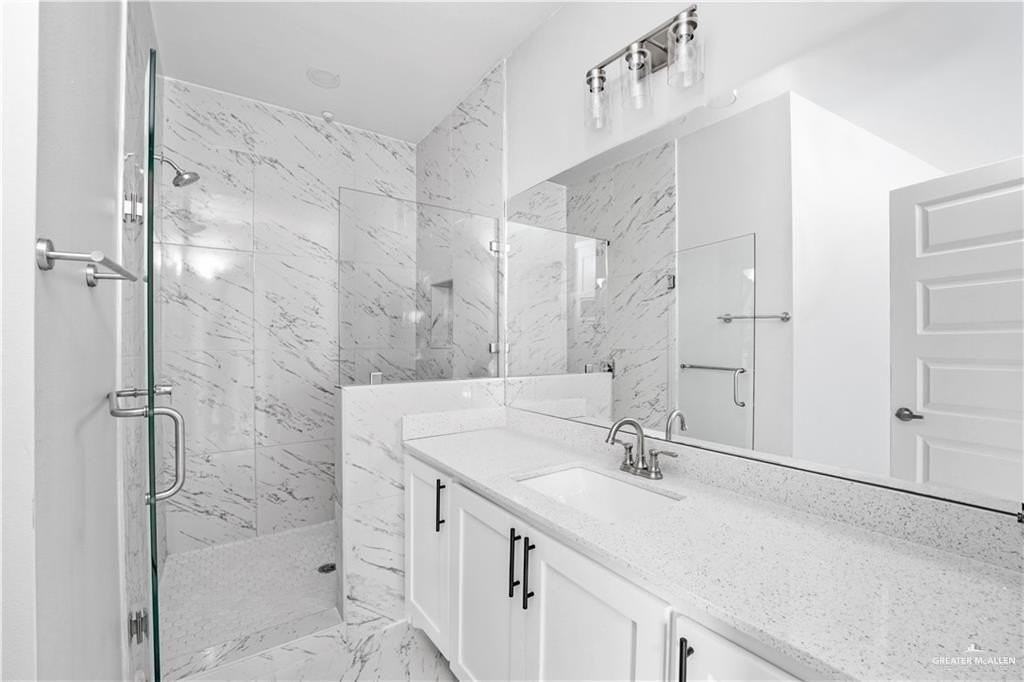 2408 E San Andrea St #2 - Photo 7 of 9