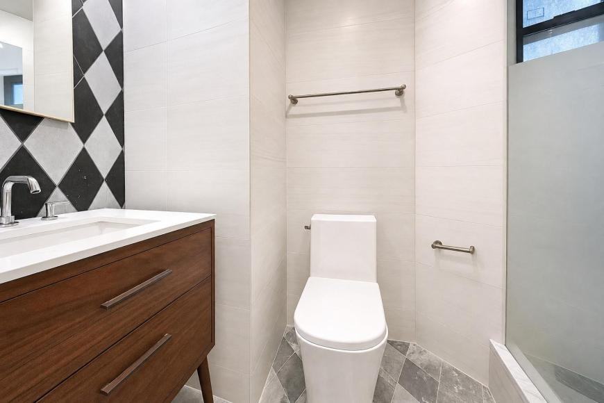 524 W 134th St - Photo 7 of 10