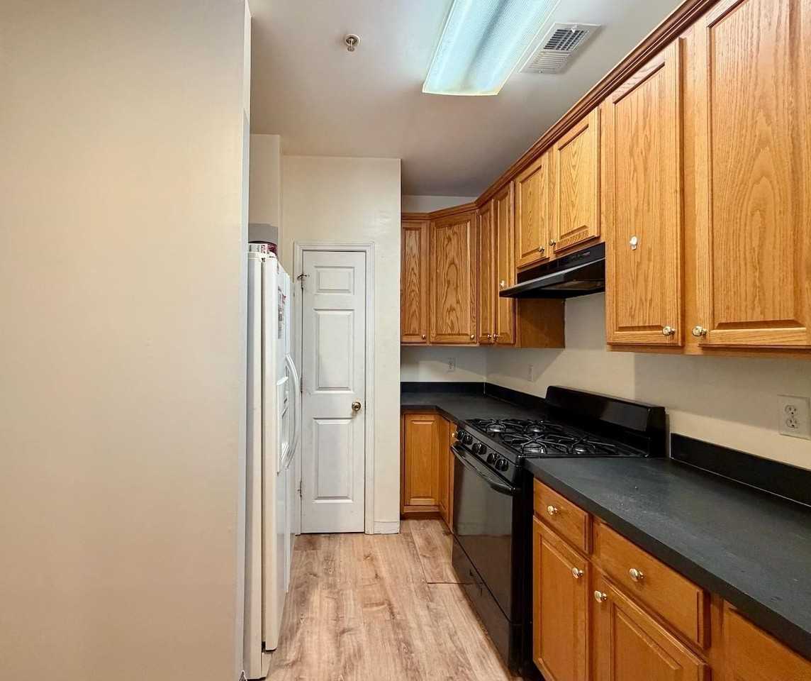6 Mcmartin Ct - Photo 6 of 17