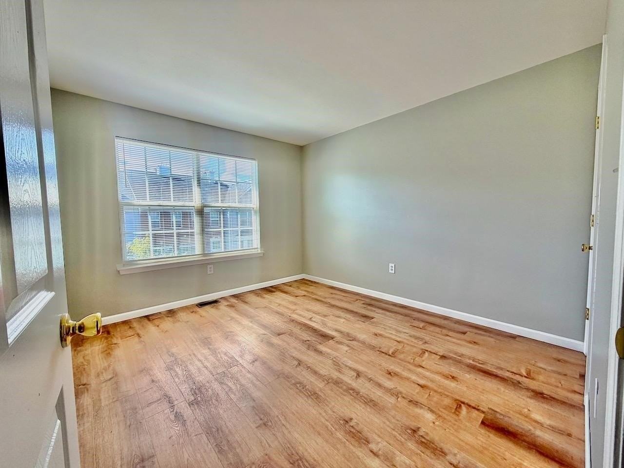 6 Mcmartin Ct - Photo 7 of 17