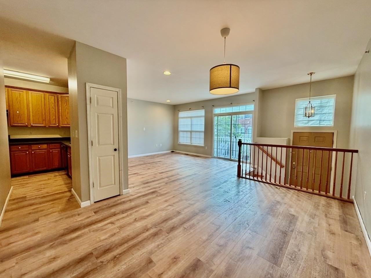 6 Mcmartin Ct - Photo 5 of 18