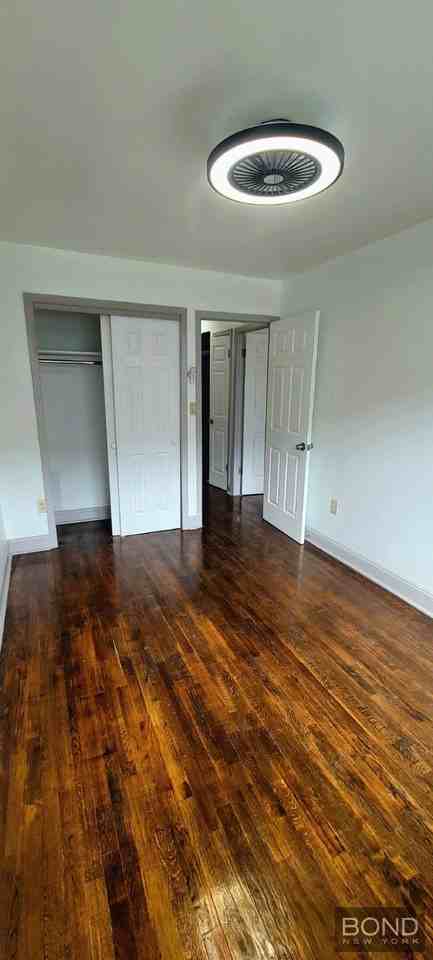 624 Underhill Ave - Photo 3 of 10