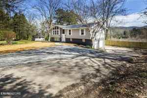 featured image of 106 Newport Dr