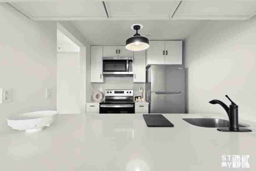 358 Grove St - Photo 6 of 10