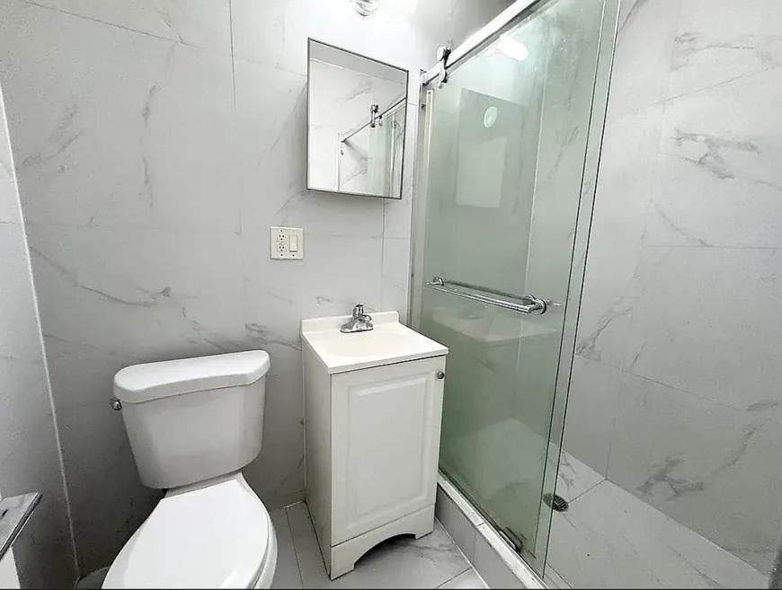5995 Riverdale Ave - Photo 5 of 5