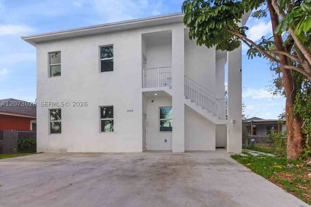 1935 Nw 71st St #A - Photo 2 of 25