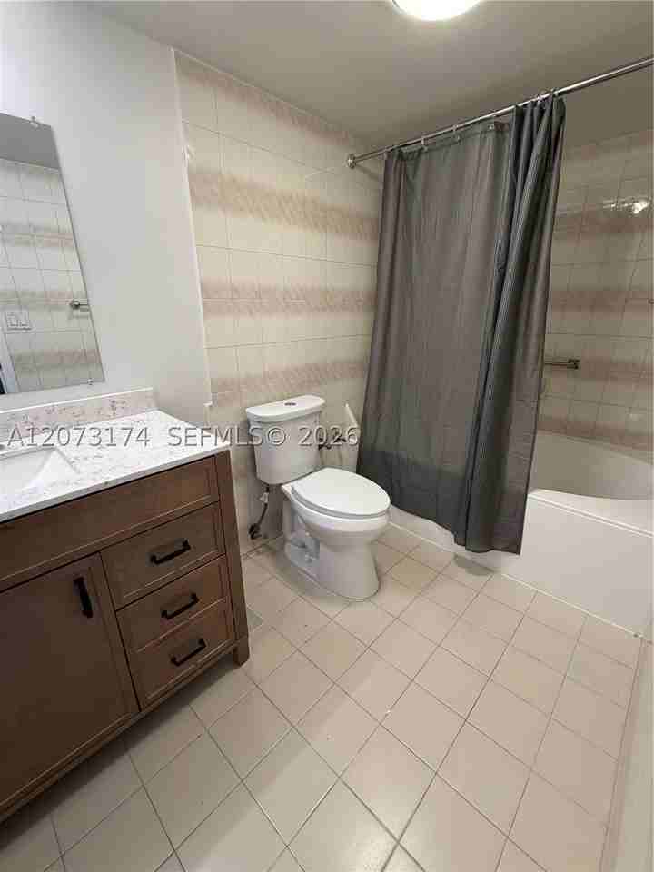37 Majorca Ave #402 - Photo 7 of 17