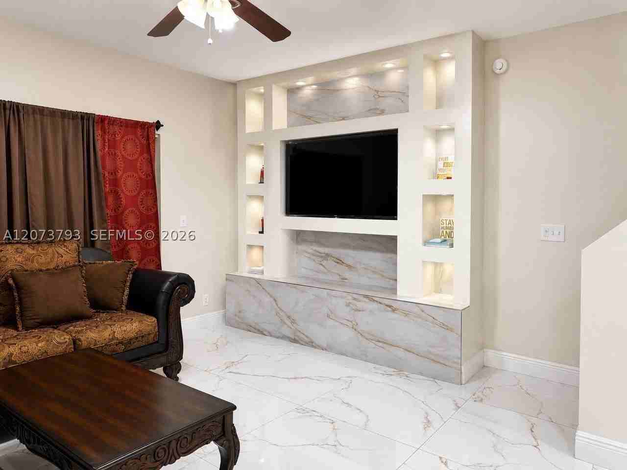 5512 Pageant Pl - Photo 6 of 18