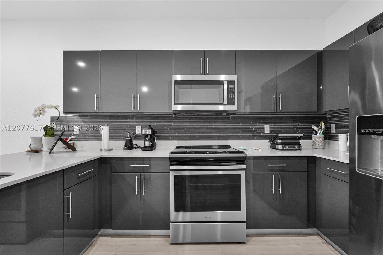 15600 Sw 136th St #102 - Photo 7 of 22