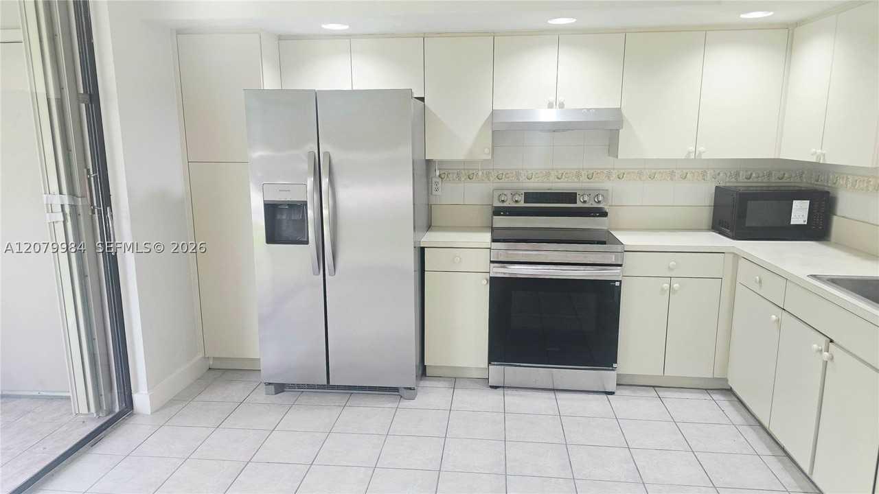 8650 Sw 133rd Avenue Rd #107 - Photo 3 of 26