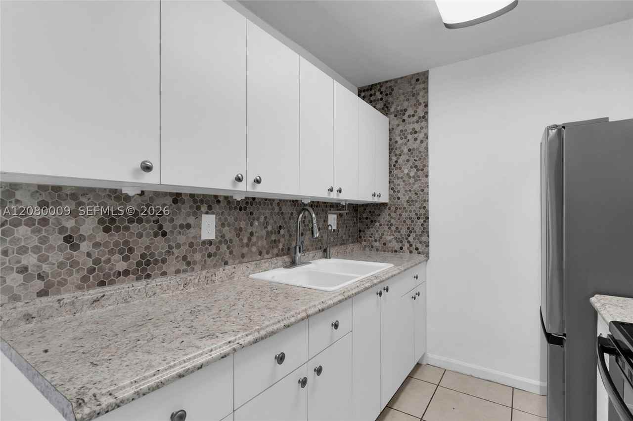 7100 Fairway Dr #K11 - Photo 7 of 21